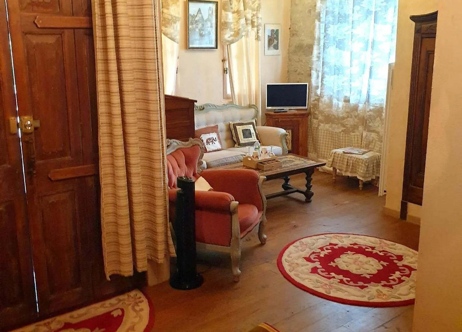 La Ferme De Jeanne Bed & Breakfast Saint-Girons  3*, Saint-Girons (Ariege)