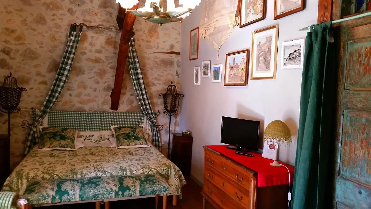 La Ferme De Jeanne Bed & Breakfast Saint-Girons  3*, Saint-Girons (Ariege) France