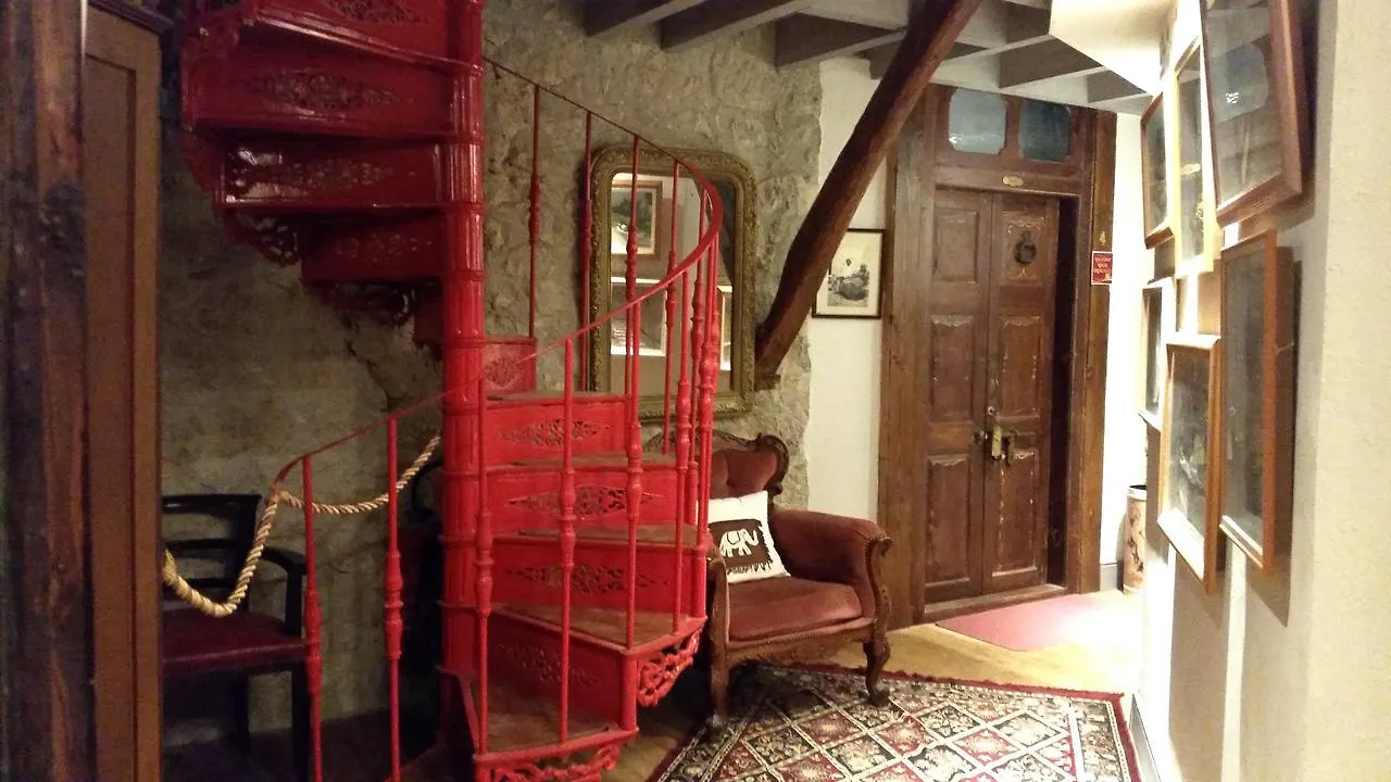 La Ferme De Jeanne Bed & Breakfast Saint-Girons   Saint-Girons (Ariege)